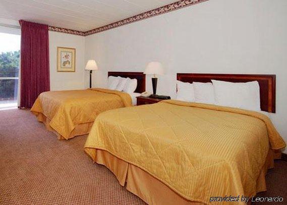 Quality Inn North Yellow Tavern Szoba fotó
