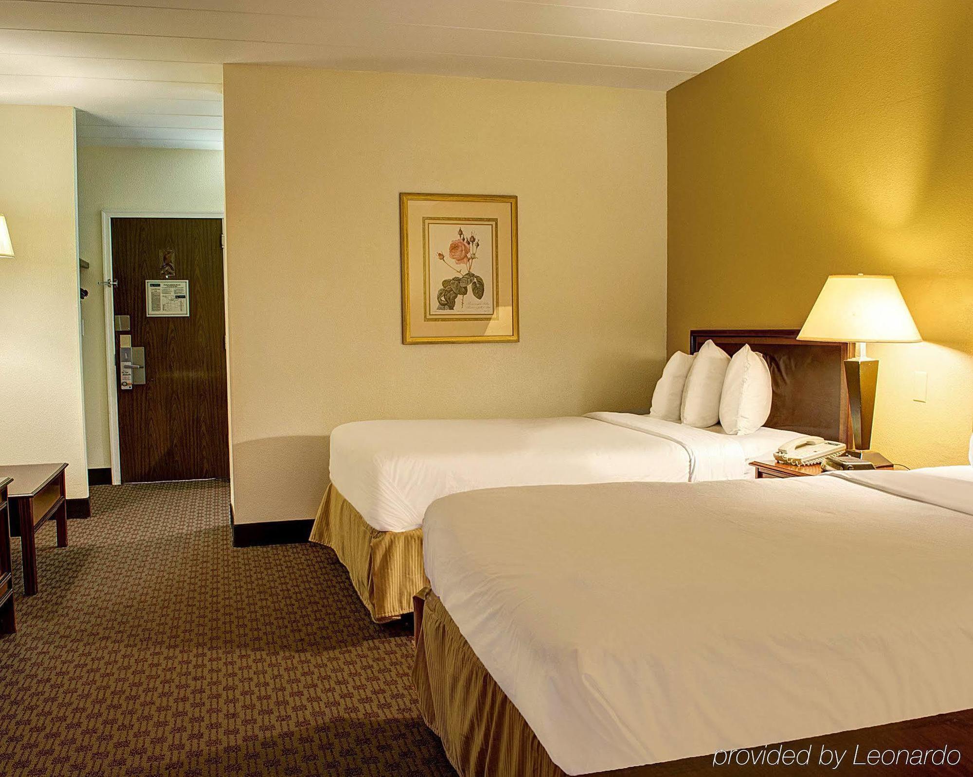 Quality Inn North Yellow Tavern Kültér fotó